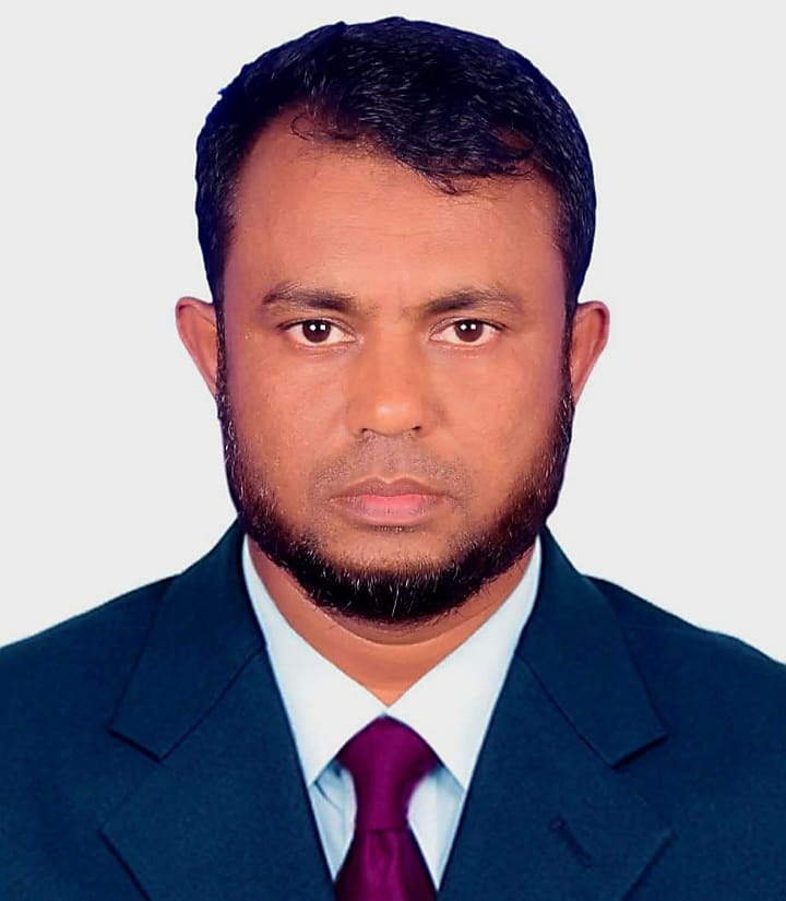 পবিত্র ওমরাহ পালন শেষে দেশে ফিরেছেন বিশিষ্ট ব্যবসায়ী জামাল উদ্দিন বেলাল