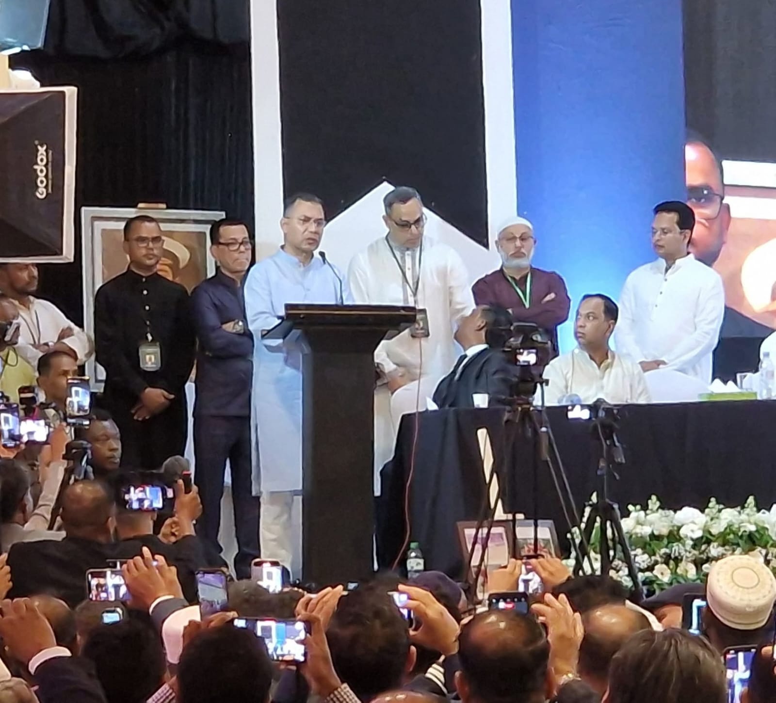 রিয়ার এডমিরাল মাহবুব আলী খানের ৪১ তম মৃত্যুবার্ষিকীতে আলোচনা সভা ও দোয়া মাহফিল