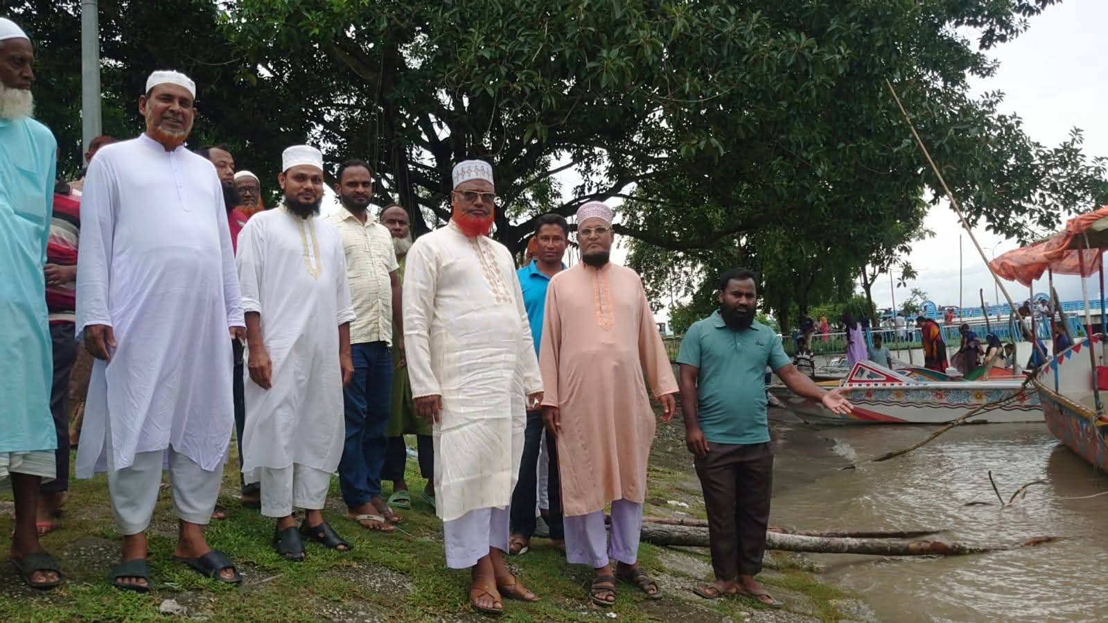 তিস্তা নদীর পানি বিপদসীমার ওপরে, প্লাবিত বহু এলাকা — দুর্গতদের পাশে জেলা জামায়াত নেতারা