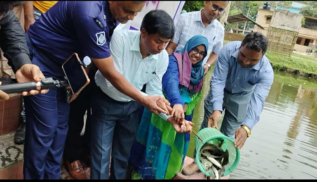 নিয়ামতপুরে জাতীয় মৎস্য সপ্তাহ’র উদ্বোধন