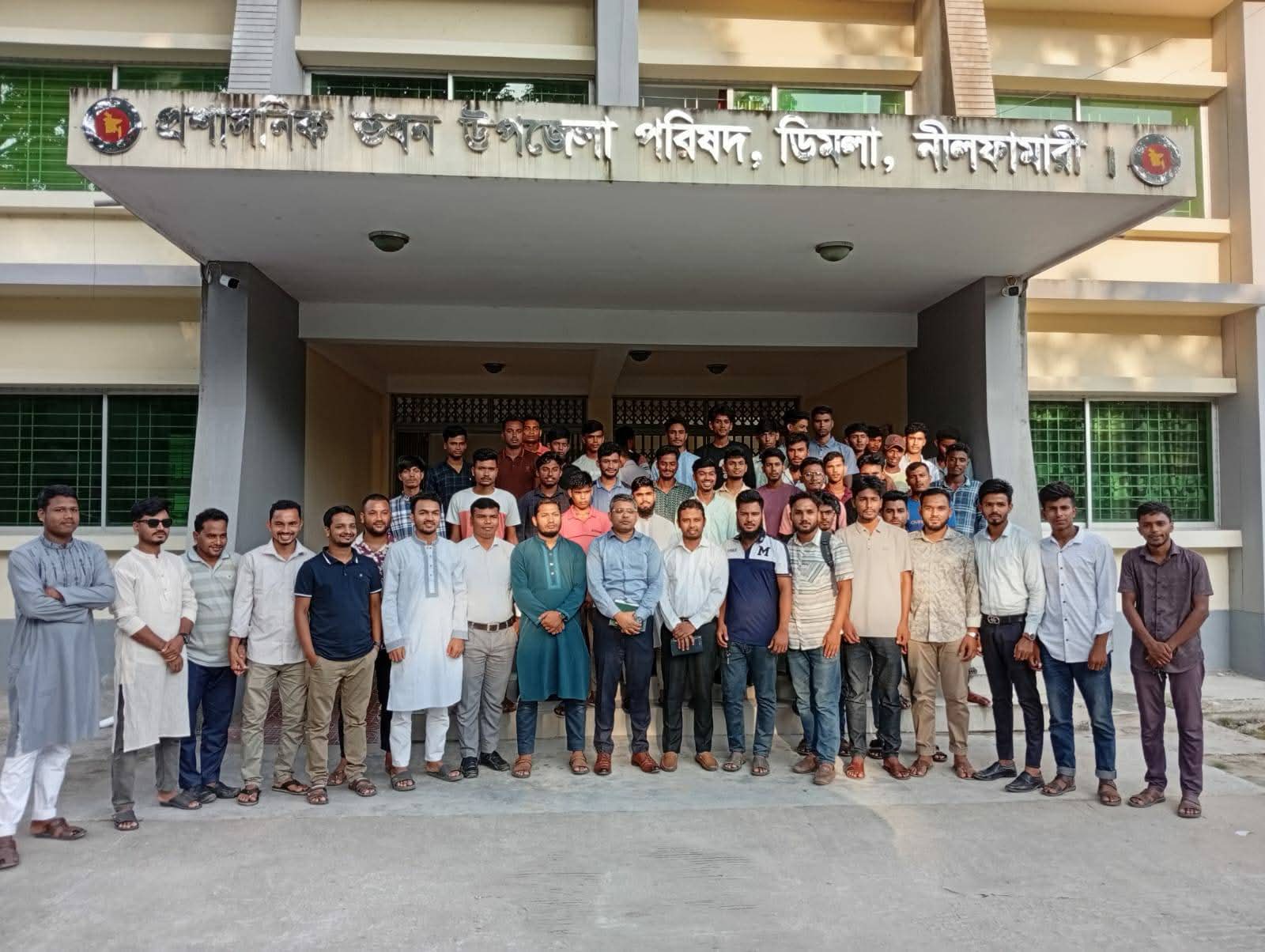 নীলফামারীর ডিমলায় যুব প্রতিনিধিদের সঙ্গে উপজেলা প্রশাসনের মতবিনিময় সভা