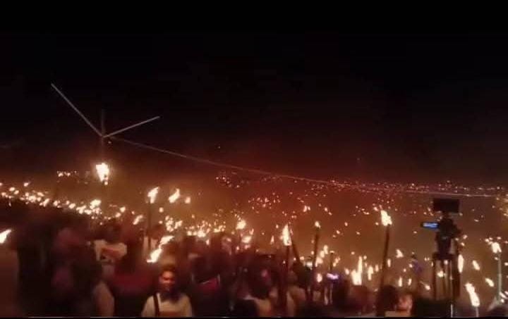 তিস্তা মহাপরিকল্পনার দাবিতে একযোগে মশাল প্রজ্জ্বলন