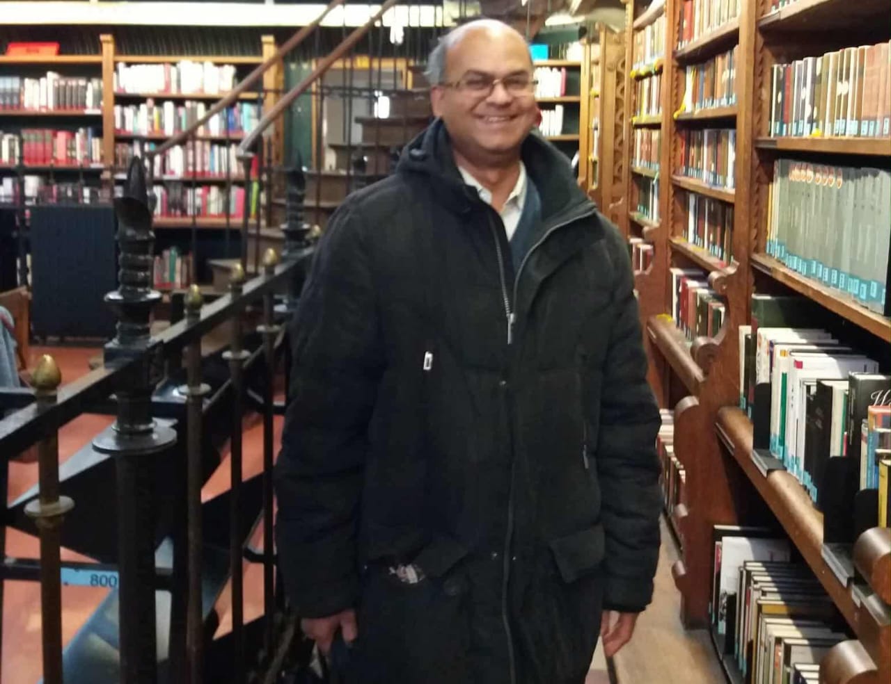 কবিতাঃ তিনশো আর ছয়শো