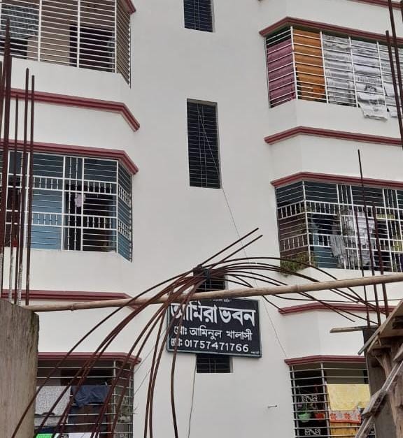 ভাঙ্গায় পৌরসভার নকশা পরিবর্তন করে বহুতল ভবন নির্মাণ, ১৫ দিনের মধ্যে অপসারনের নির্দেশ