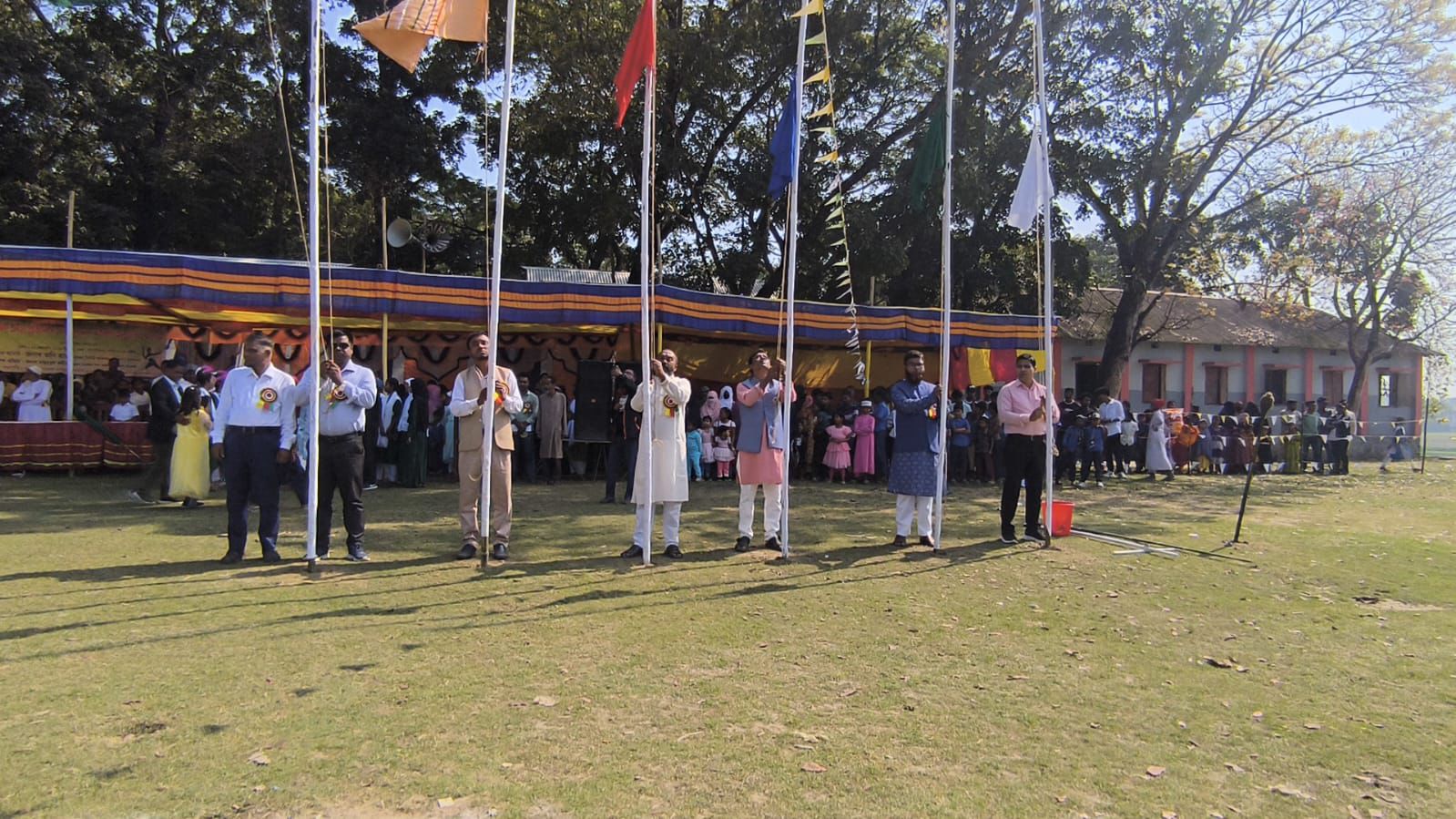 বাদশাগঞ্জ সরকারি উচ্চ বিদ্যালয়ে ঐতিহ্যের ধারায় প্রাণবন্ত খেলাধুলা ও সাংস্কৃতিক অনুষ্ঠান