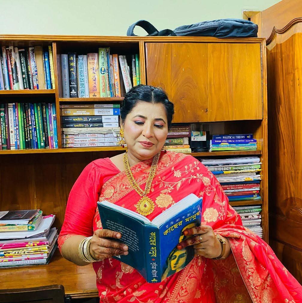 যত দোষ নন্দ ঘোষের উপরে