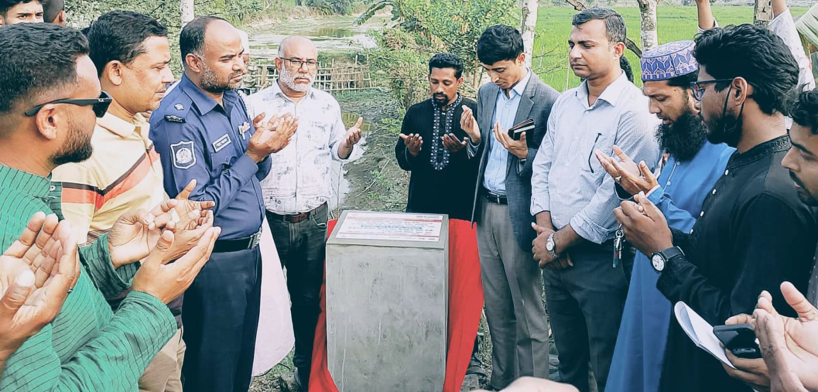 কয়রায় পাথরখালী আগারঘেরী খালের পুনঃখনন কাজের উদ্বোধন